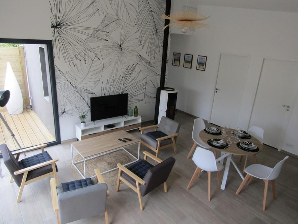 Gîte neuf avec Jacuzzi et Les plages à pied House in Trégastel