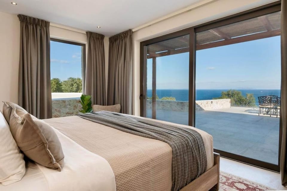 Bed, Bedroom, Sea view, Sea view