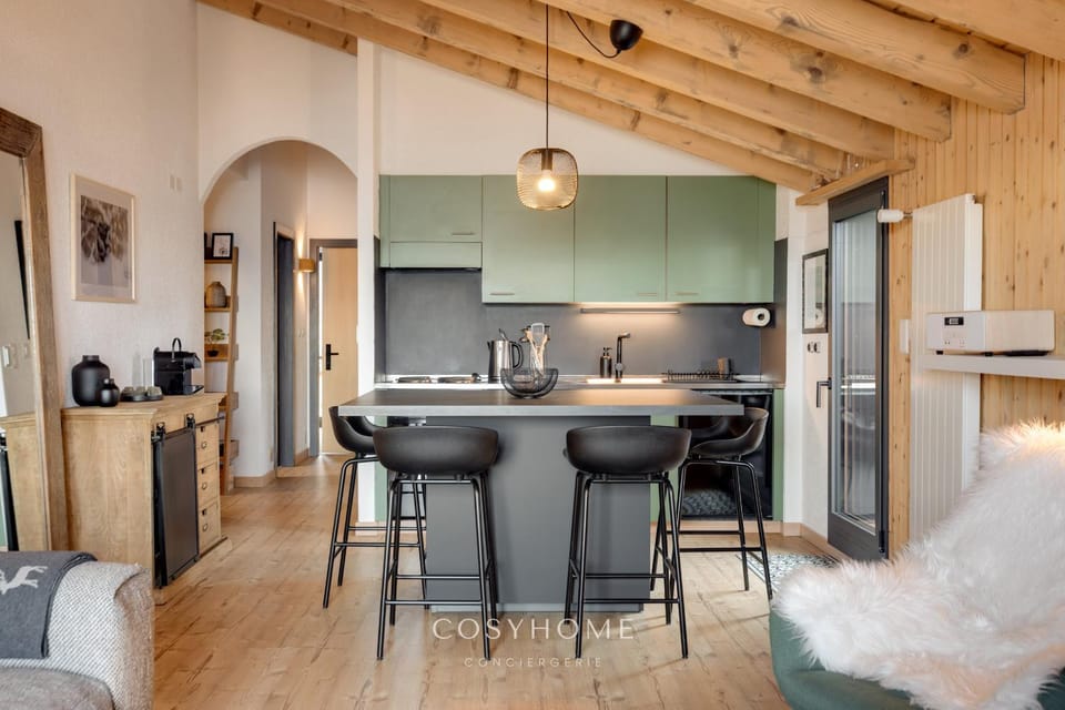 Kitchen or kitchenette, stove, kitchen
