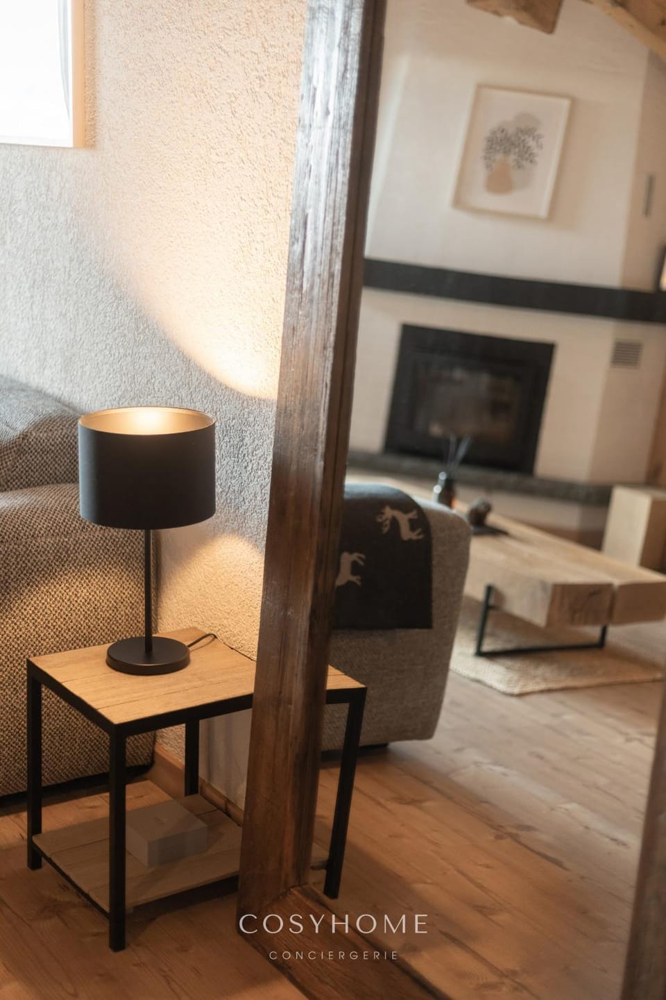Living room, Decorative detail
