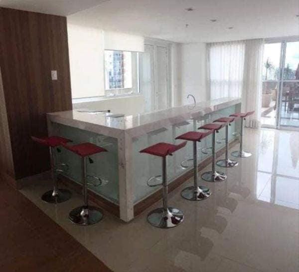 Flat mobiliado Brookfield Towers - Jardim Goiás , COM ESTACIONAMENTO GRÁTIS, de frente ao Flamboyant Shopping, loja de conveniência 24h no térreo, academia Blue Fit 24h, próximo a restaurantes e comércios Apartment in Goiania