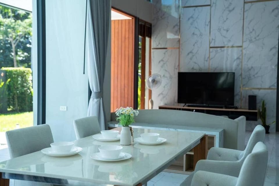 P1 Pool Villa l Private Pool 4 Bedrooms Villa in Thailand