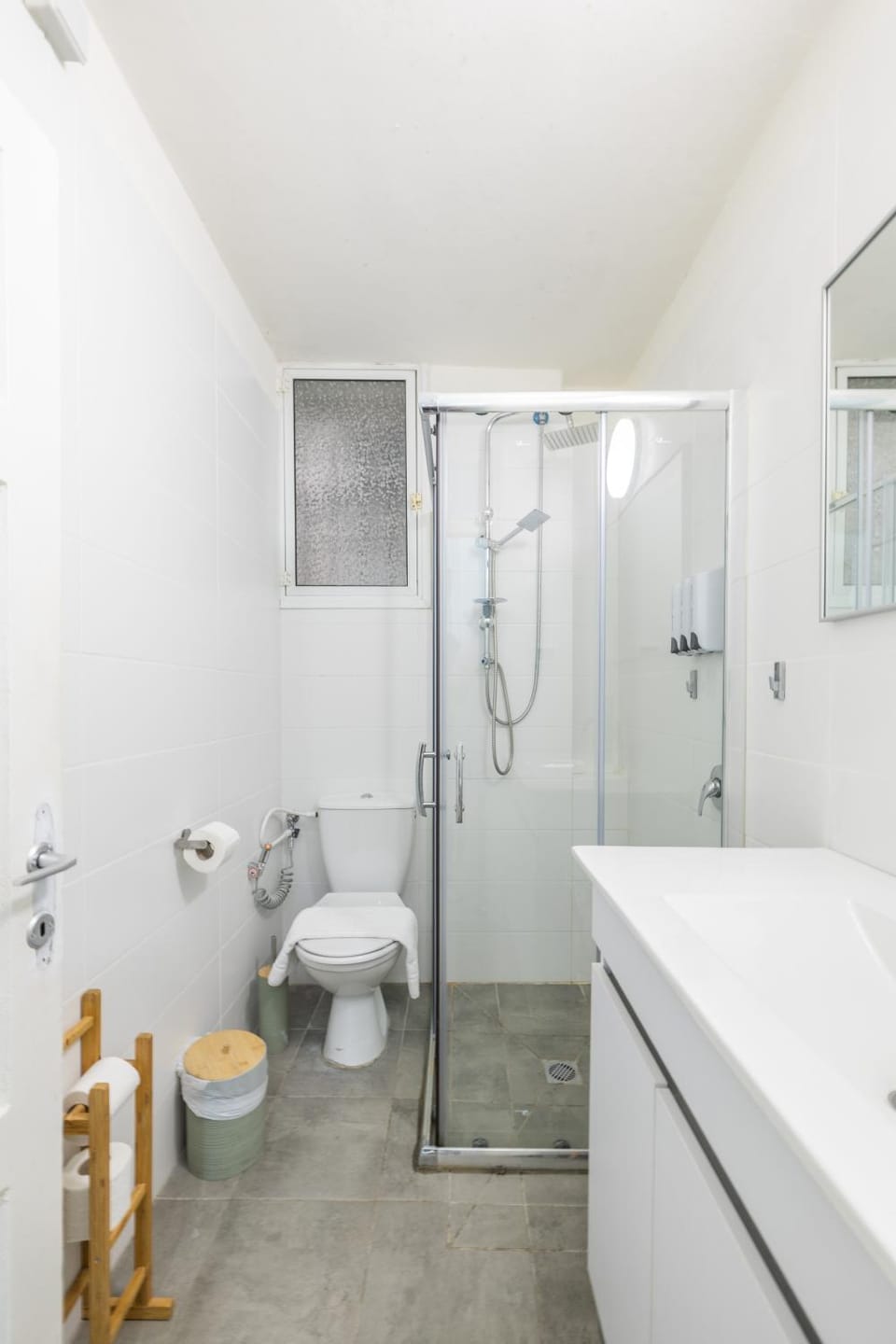 Shower, Toilet, Bathroom, bidet