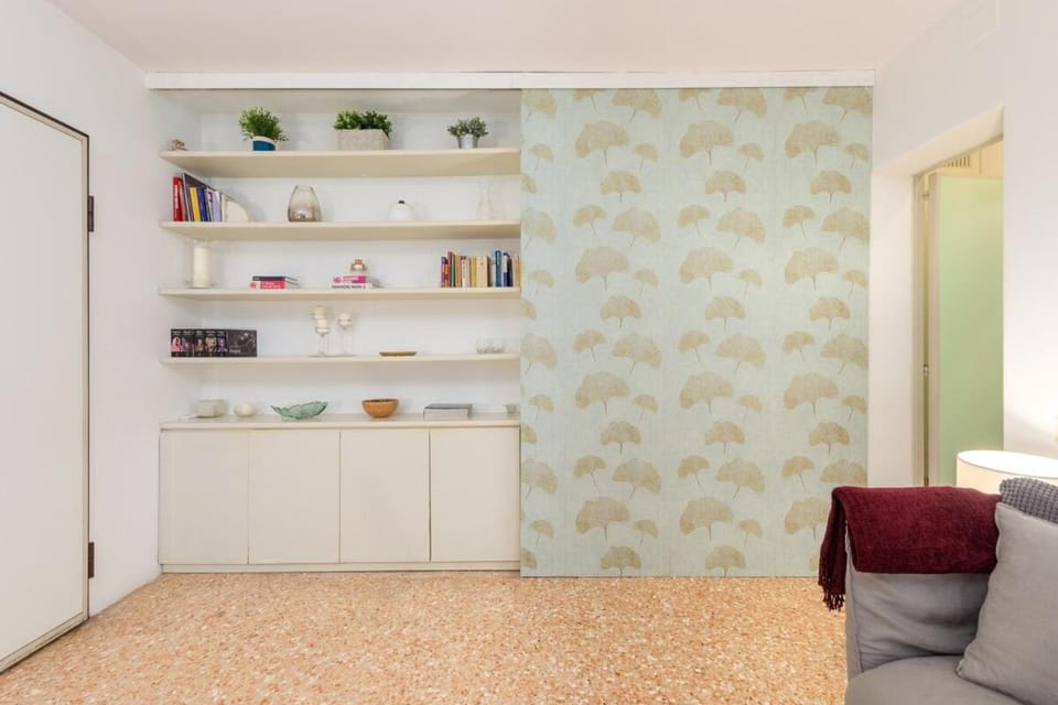 Beautiful and chic small apartment Apartment in Venice