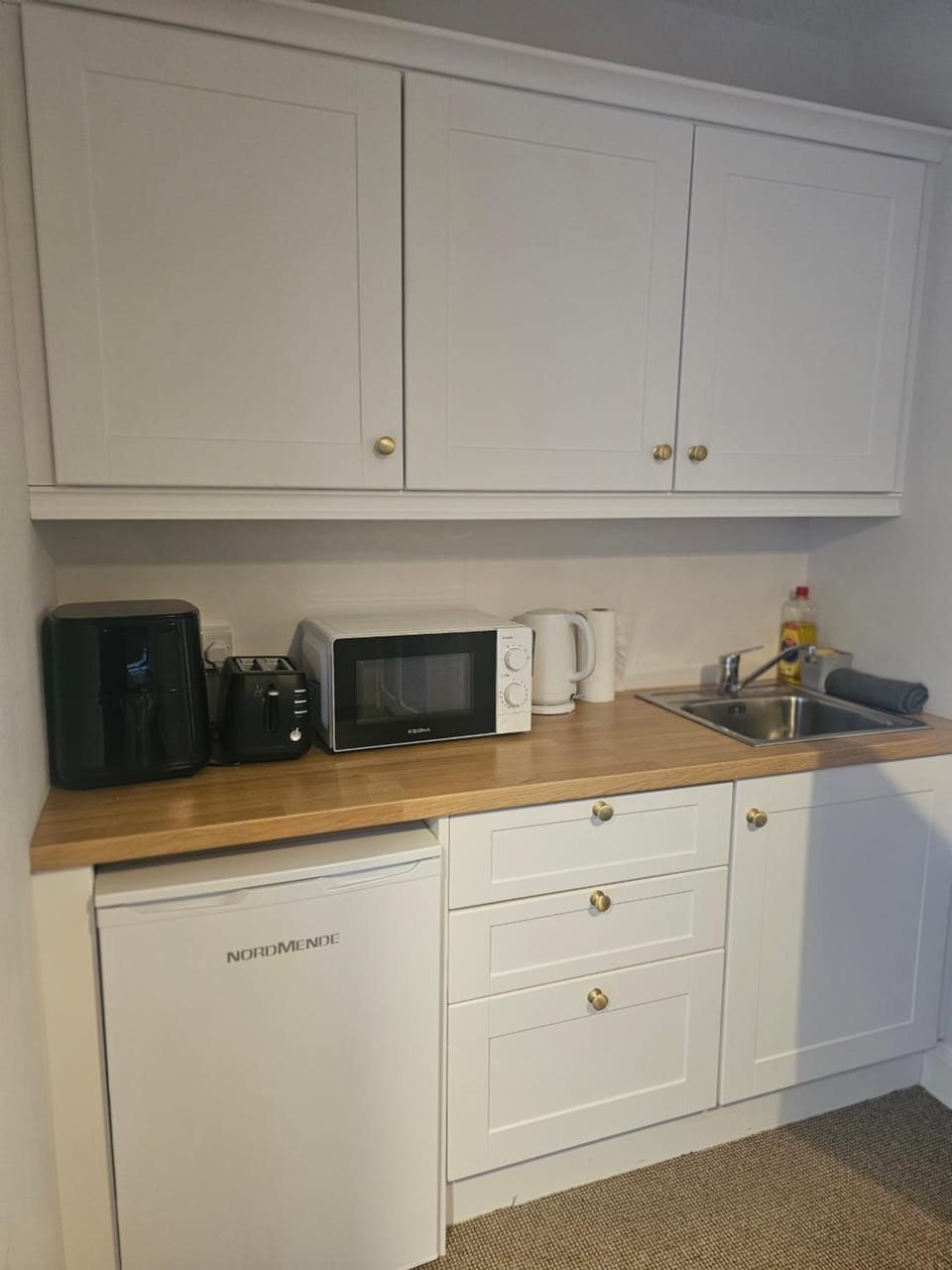 Mini studio apartment Apartment in County Clare