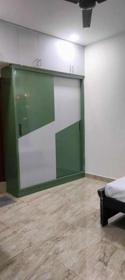 Homestay in Kondapur near Hitech city prime area Apartment in Hyderabad