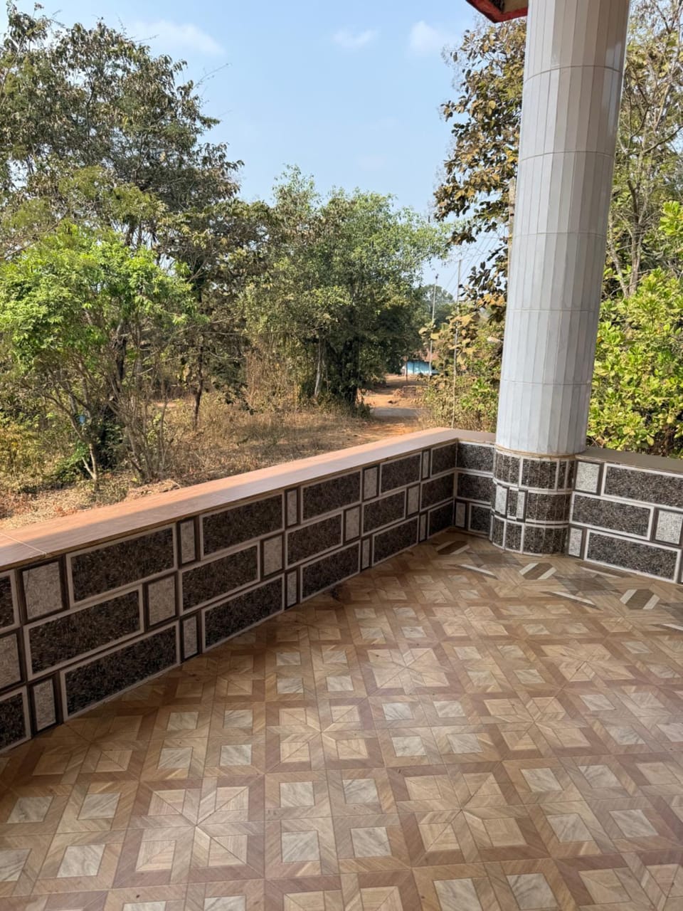The White House Dapoli House in Maharashtra