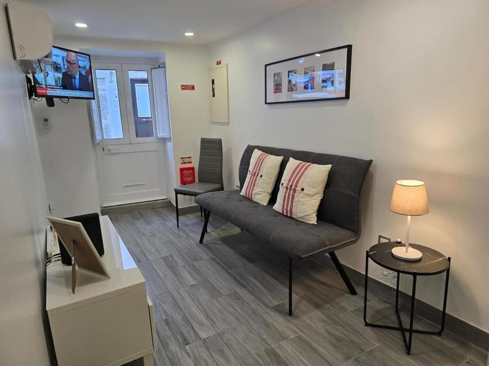Living room, air conditioner