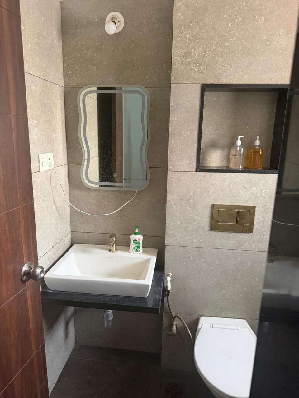 StayHome Apartment in Pune