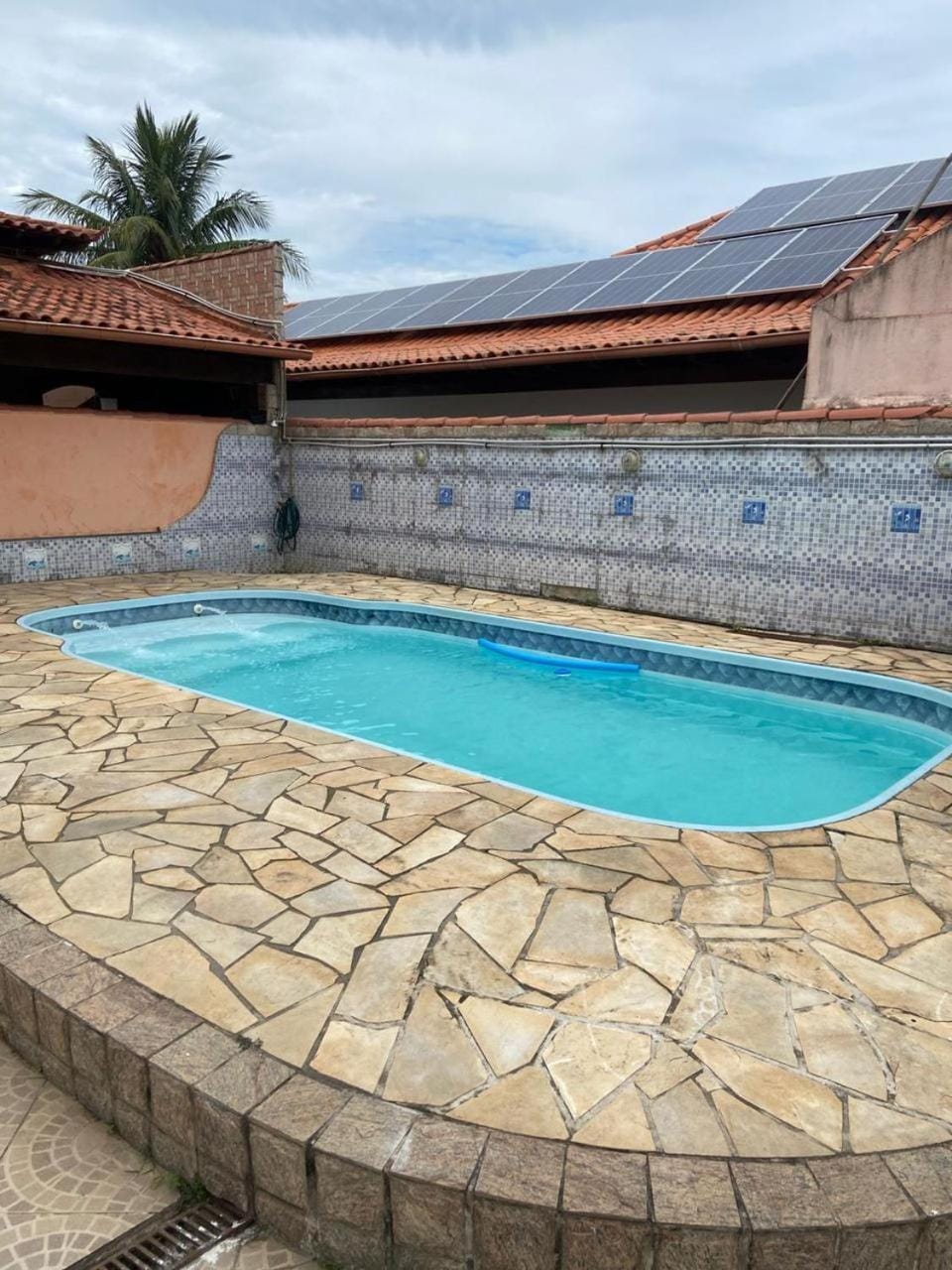 Day, Swimming pool