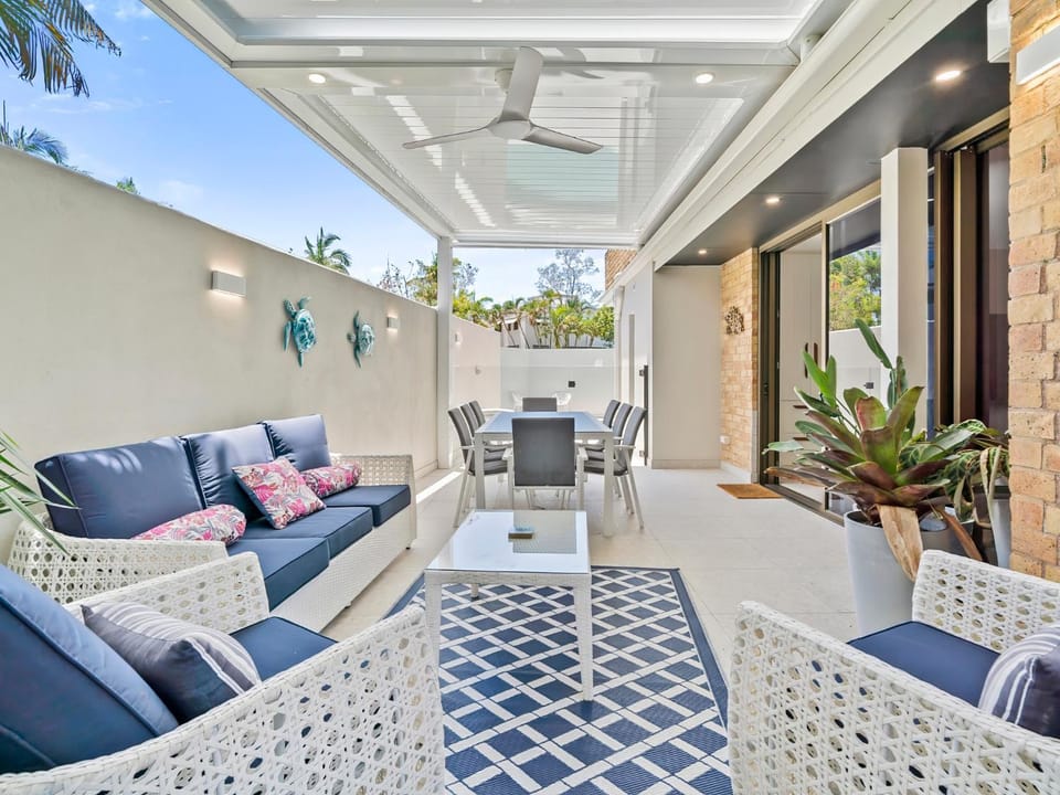 Blue Lagoon Villa with private pool Apartment in Noosa Heads