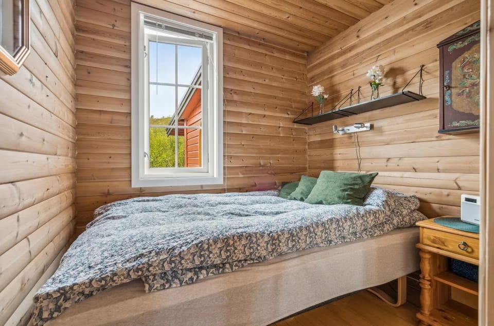 Culture Cabin Retreat Cabin in Nordland, Norway