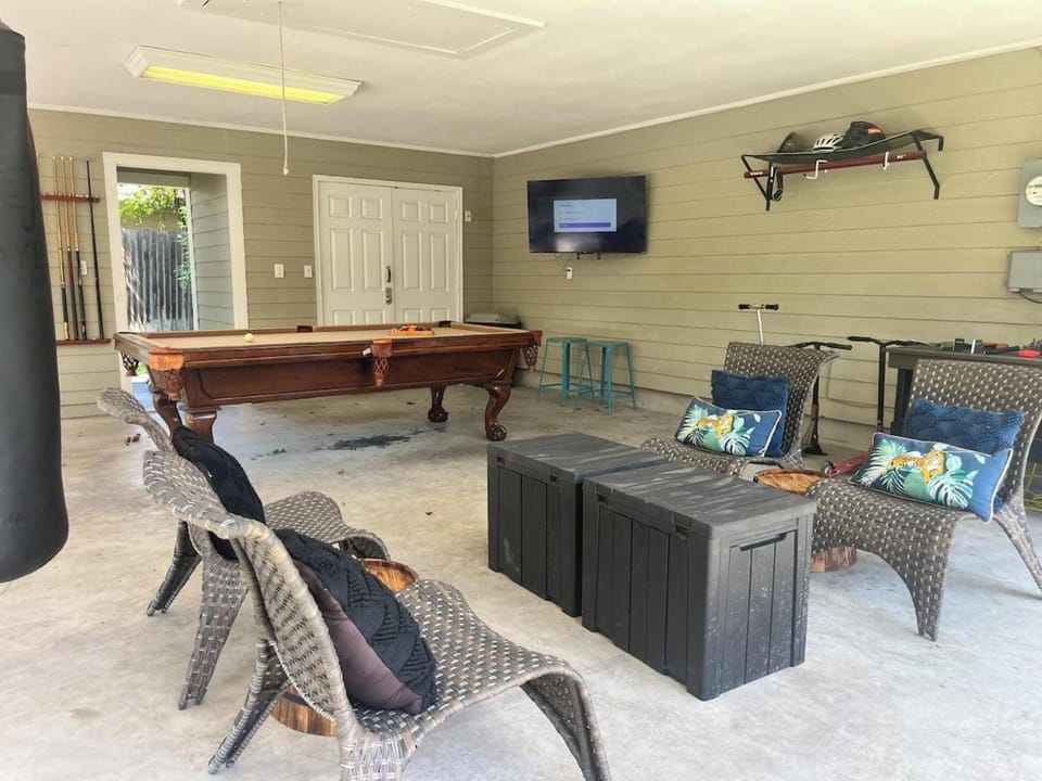 Charming Holiday House - Perfect for FIFA Fans! House in Dallas