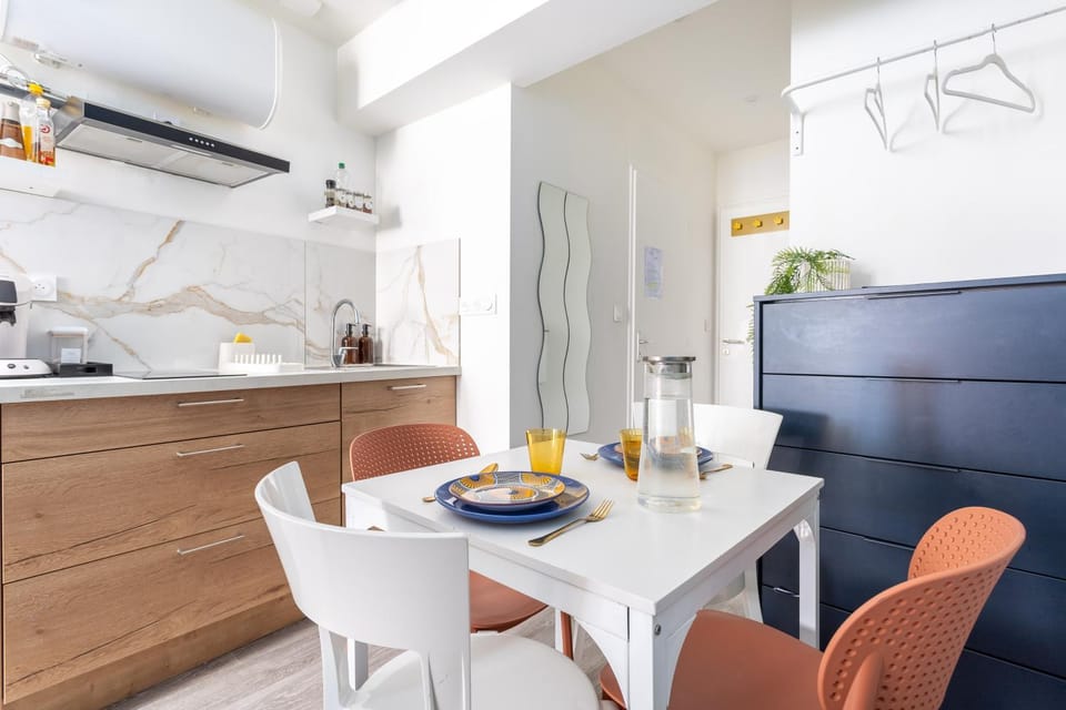 Studio bleu Sidi Bou Said à Clermont ferrand Apartment in Clermont-Ferrand