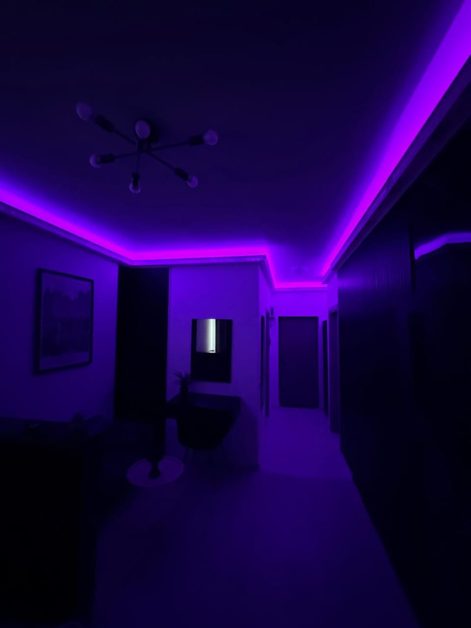 Studio Modern Lux & LED Ambient - Design Premium Apartment in Bucharest