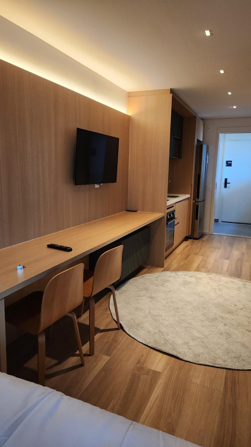 Meeting/conference room