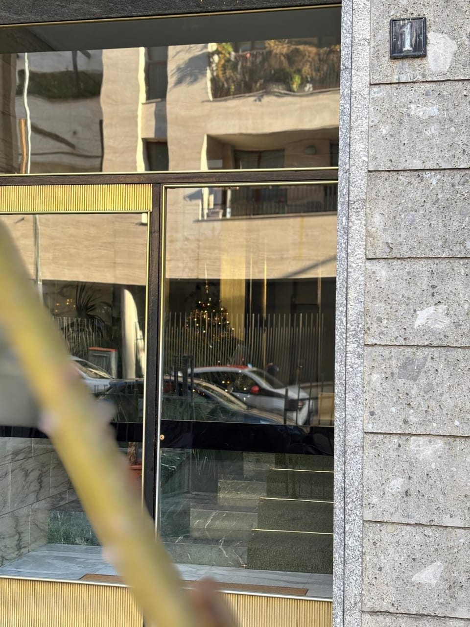 Facade/entrance