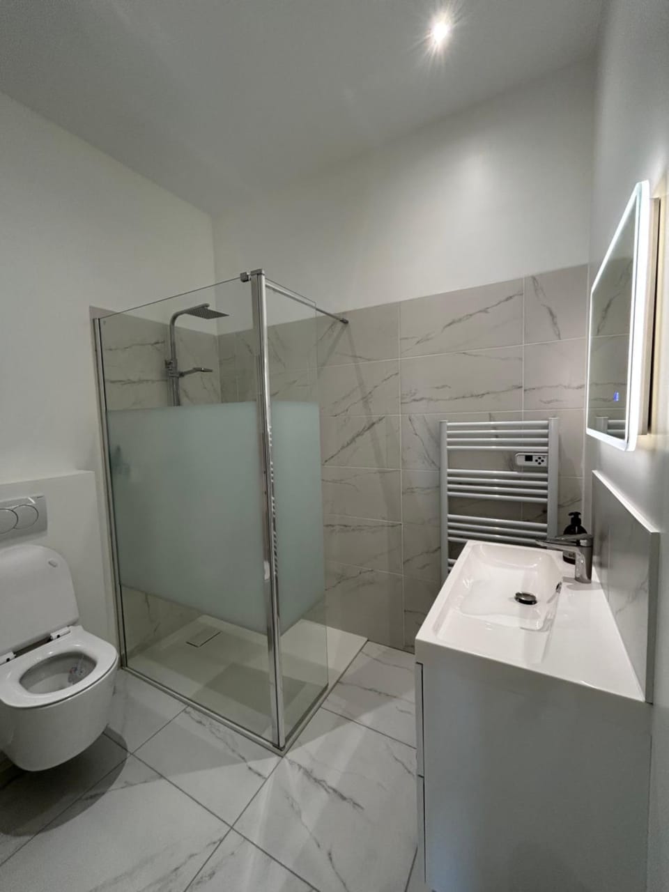 Toilet, Bathroom