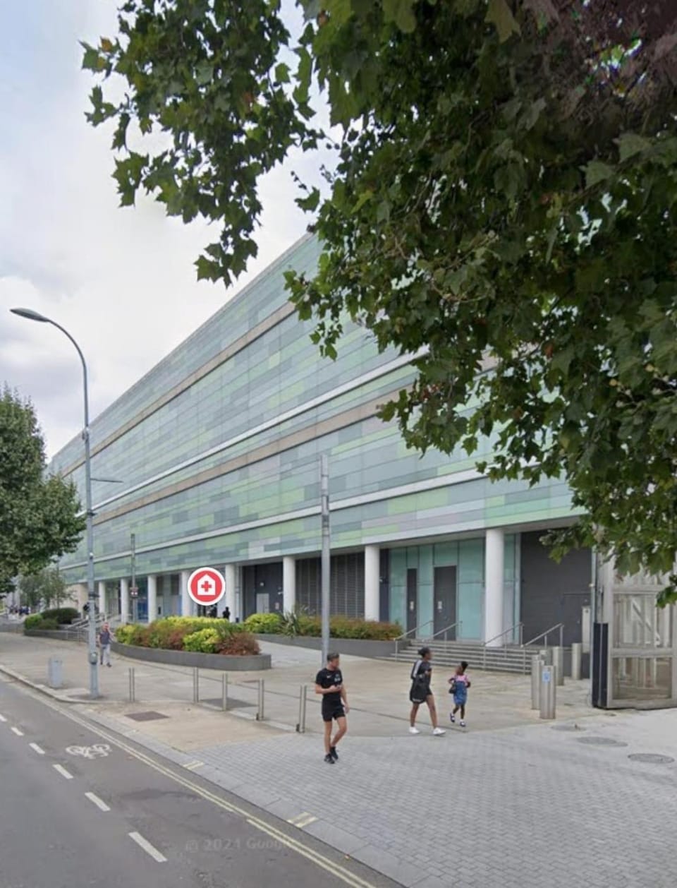 Studio Flat Near Westfield London 9 Apartment in London