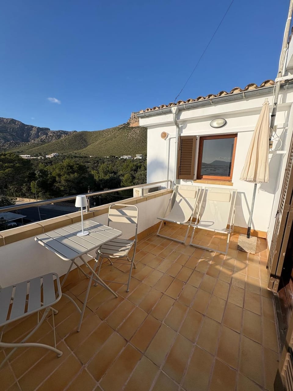 Balcony/Terrace, Mountain view, sunbed