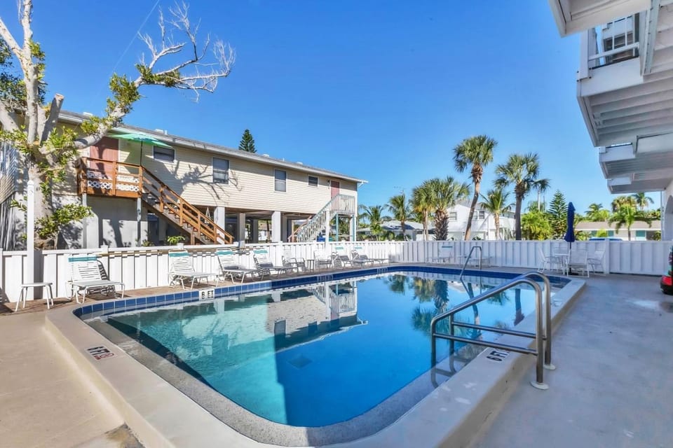 Sunrays Anchor home House in Holmes Beach