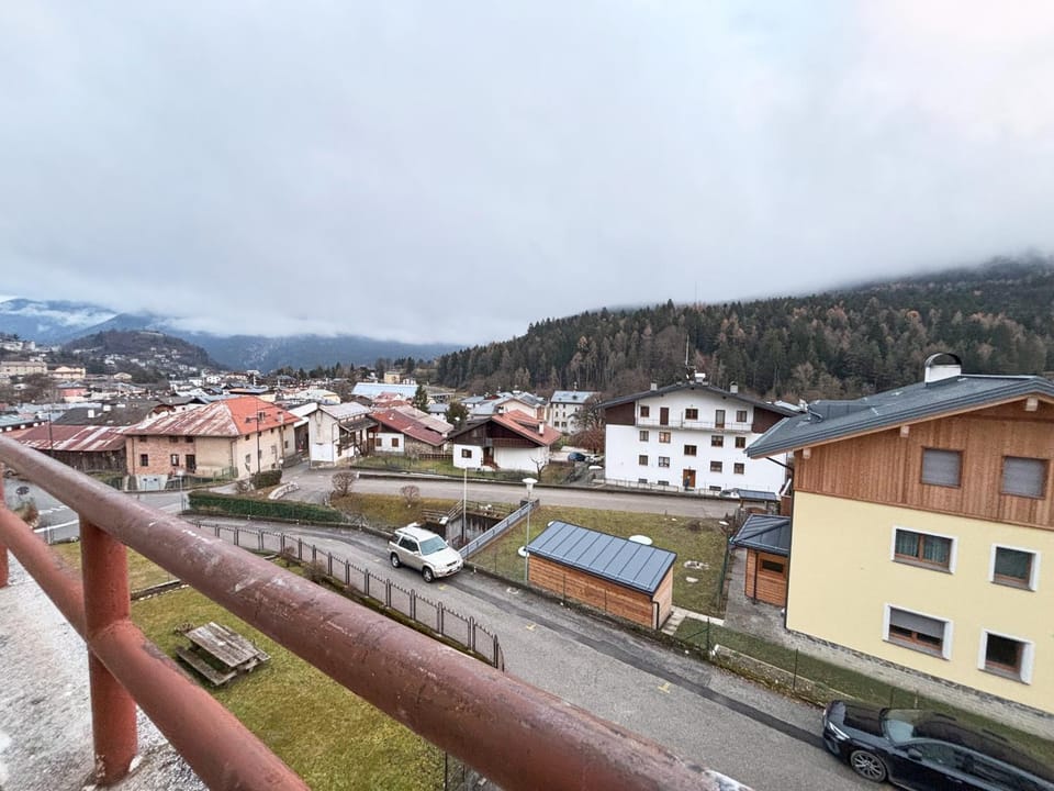 Property building, Neighbourhood, Natural landscape, City view, Mountain view, Location