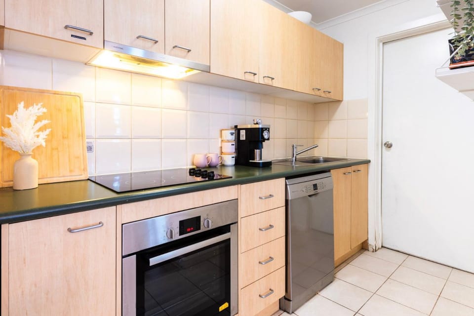 Boho by the Bay Apartment in Saint Kilda