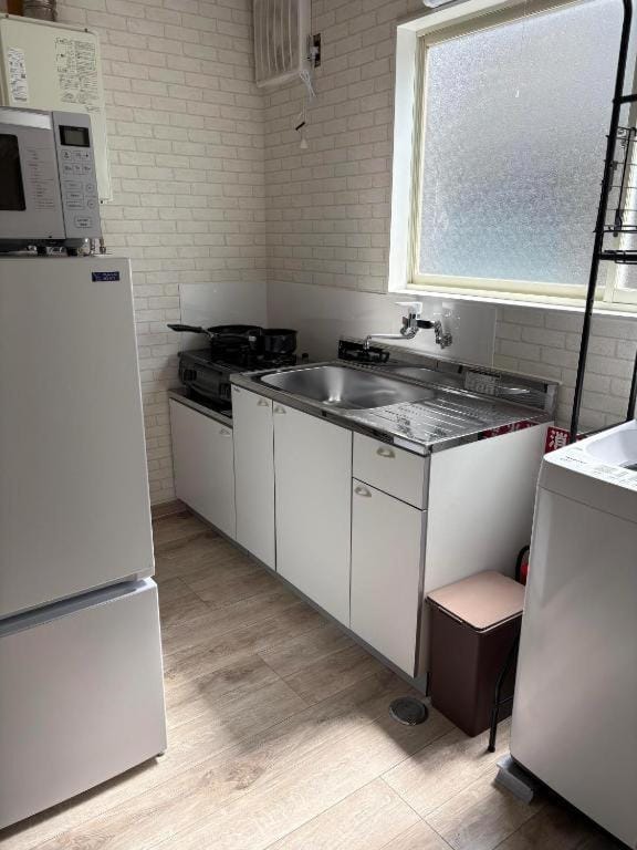 シーシャイン北金沢201号室 Apartment in Japan