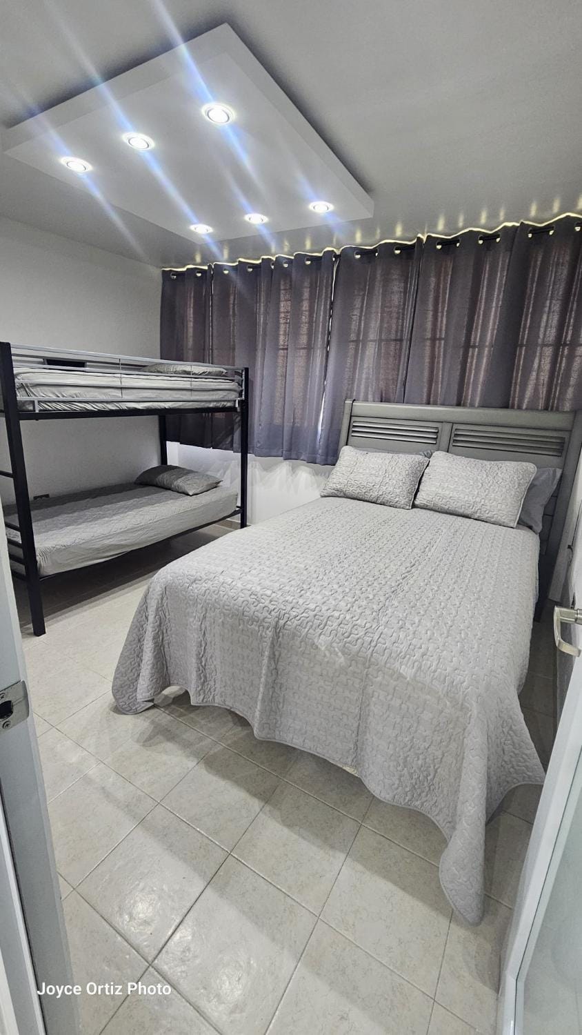 Bed, Bedroom, bunk bed