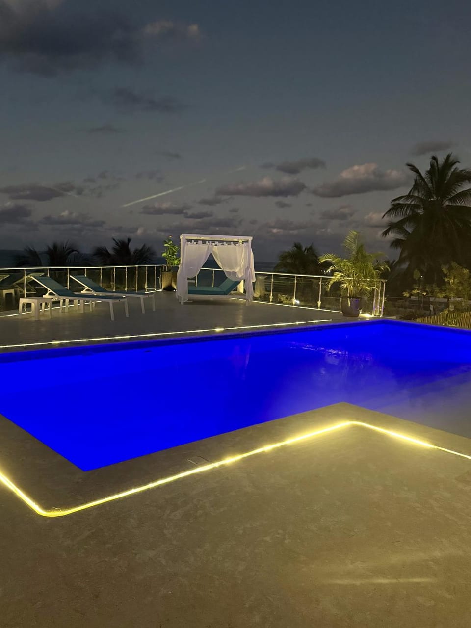 Night, Swimming pool