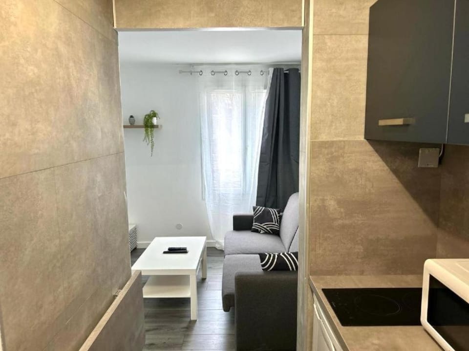 Studio - 4 personnes 10 min Disney Apartment in Bussy-Saint-Georges