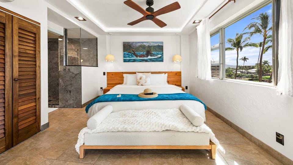 Bed, Photo of the whole room, Bedroom, wardrobe