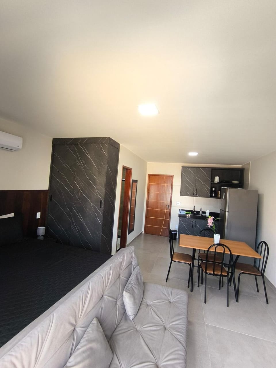 Justina Loft 13 Comfort in Praia dos Anjos Apartment in State of Rio de Janeiro