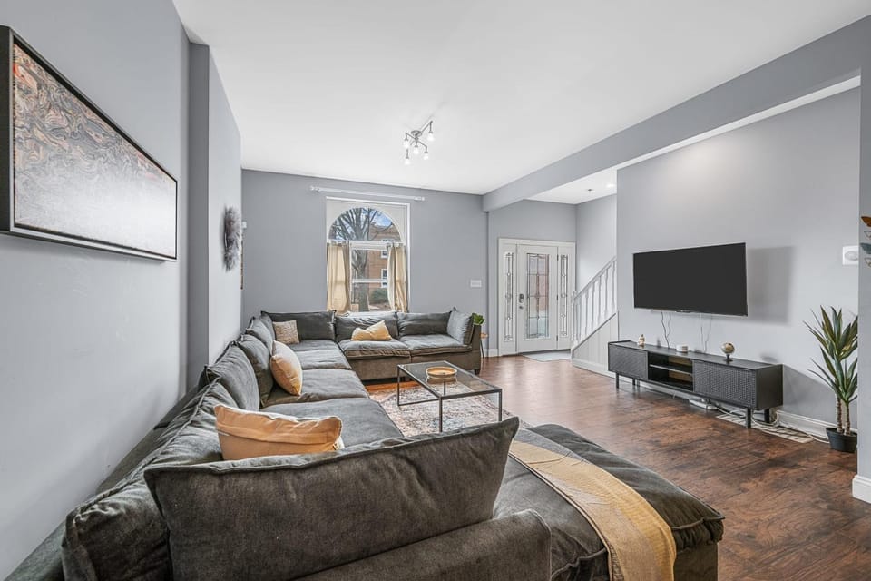 The Modern Family Retreat ABODEbucks House in Saint Louis