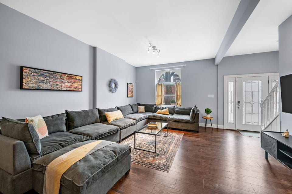 The Modern Family Retreat ABODEbucks House in Saint Louis