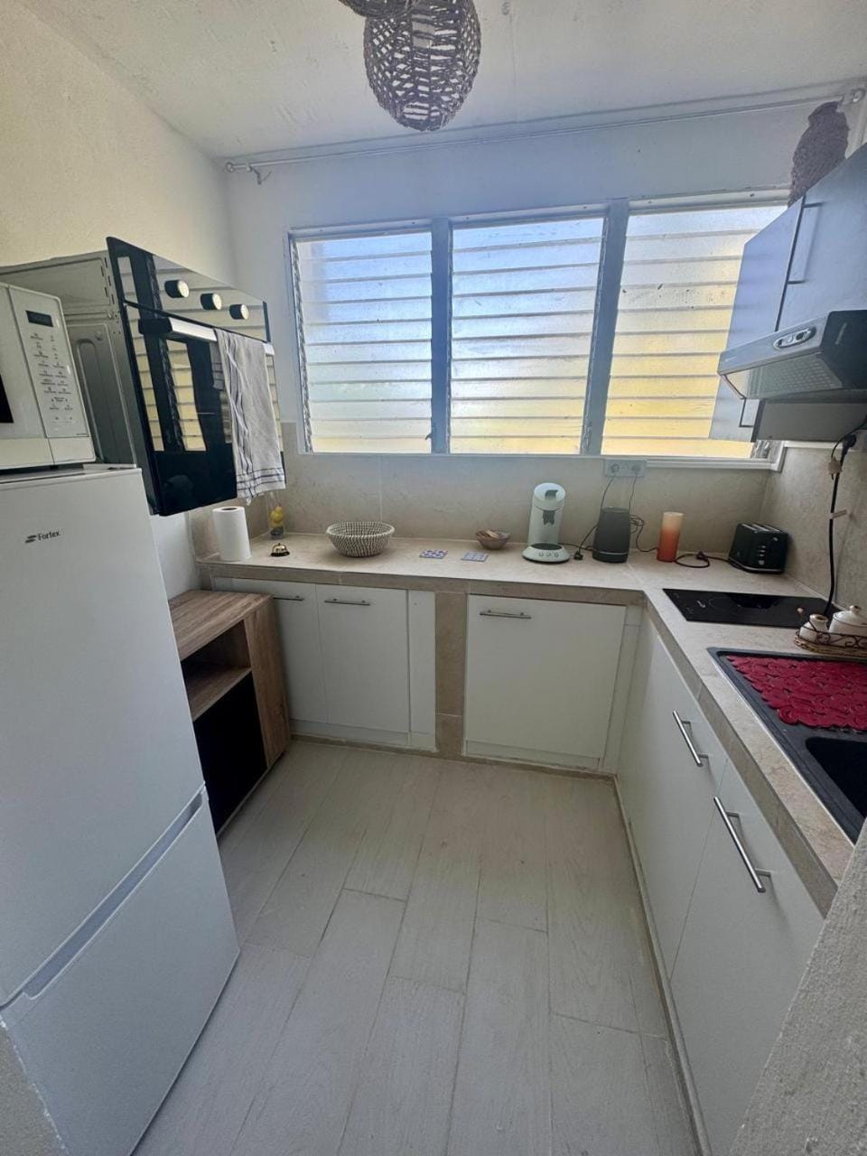 Évasion Tropicale à Vieux-Habitants Logement Entier avec Spa Privatif et Accès Piscine Apartment in Leeward Islands