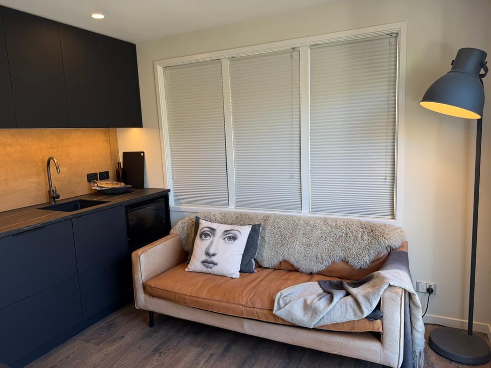 Onyx CBD Apartment in Nelson