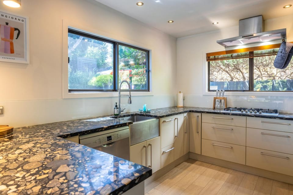kitchen, kitchen