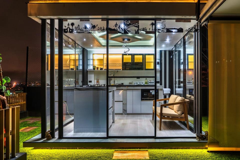 Kitchen or kitchenette, Decorative detail, Communal kitchen
