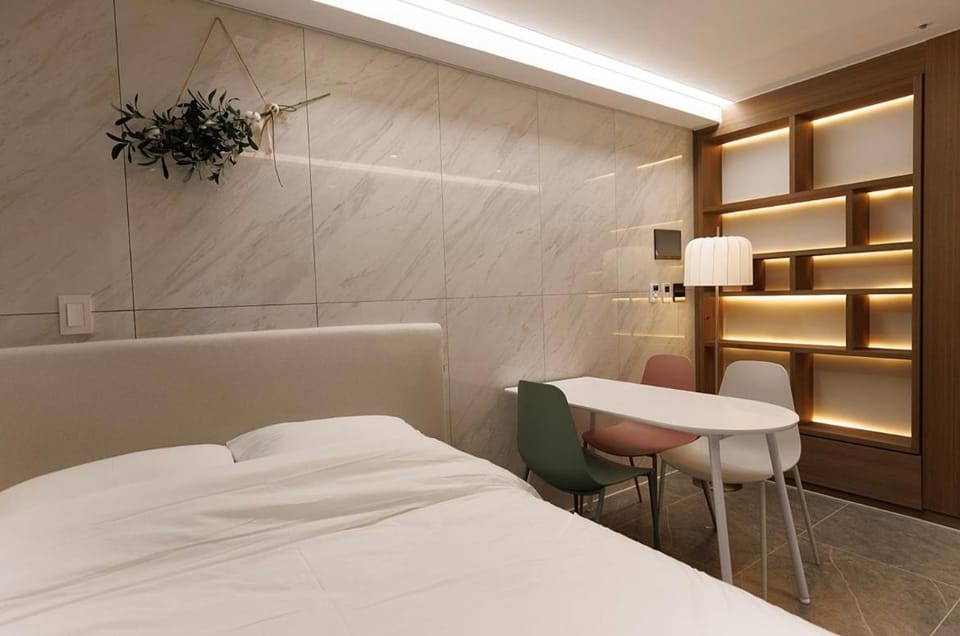 Living room, Bedroom