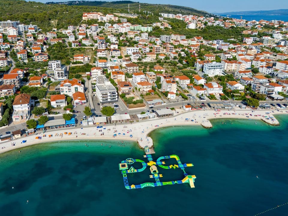 Bird's eye view, Beach