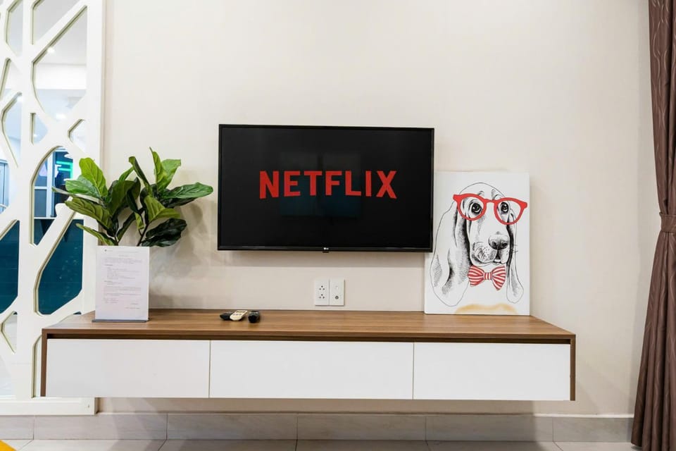 Communal lounge/ TV room, TV and multimedia