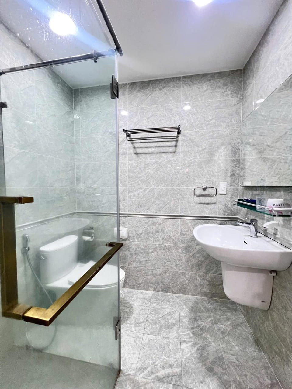 Shower, Toilet, Bathroom, bidet