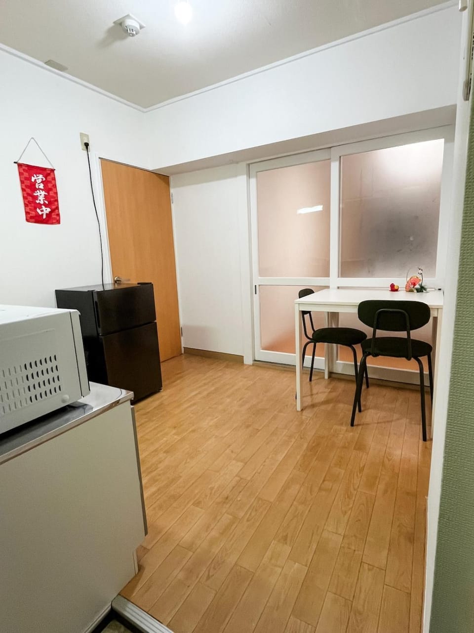 Kitchen or kitchenette, Seating area