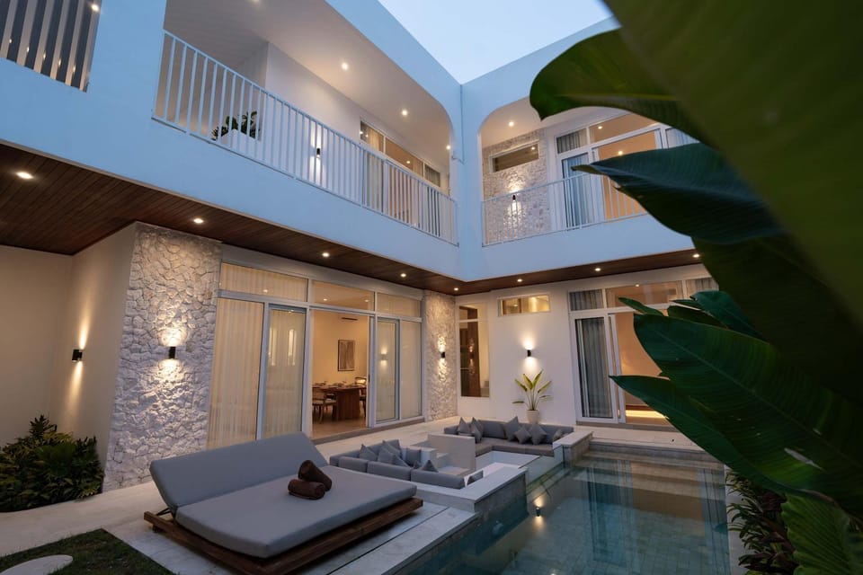 Heart of Bingin, 3BR Family Villa Navara Villa in Bali