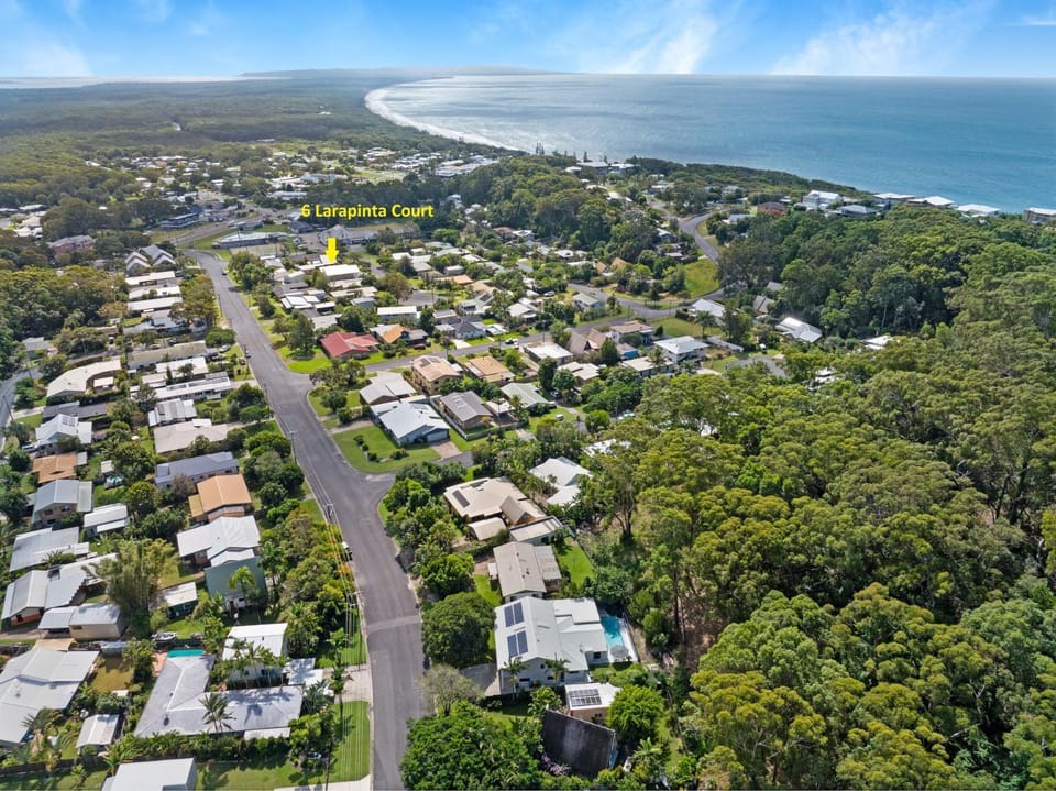 6 Larapinta Court - Rainbow Beach. Pets welcome House in Rainbow Beach
