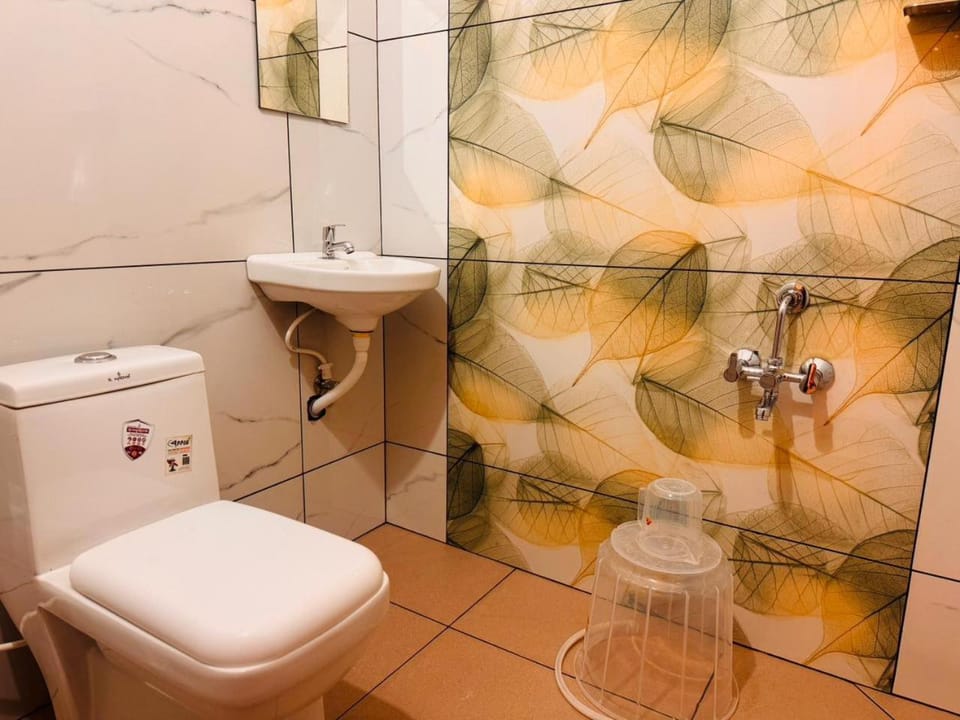 hello 6 cliff stay varkalacliff - cozy rooms , couple friendly ,family ,group rooms Vacation rental in Varkala