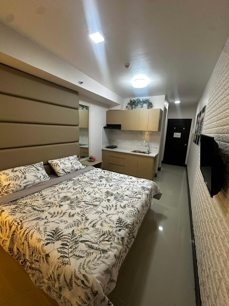 Affordable Studio Unit in the City Apartment hotel in Lapu-Lapu City