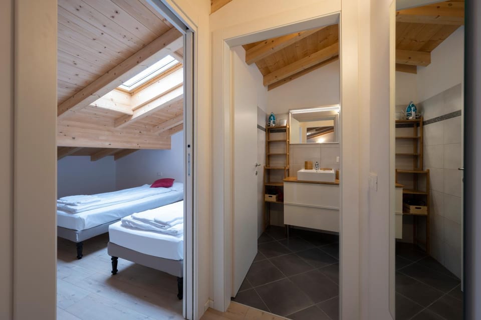 Bathroom, Bedroom