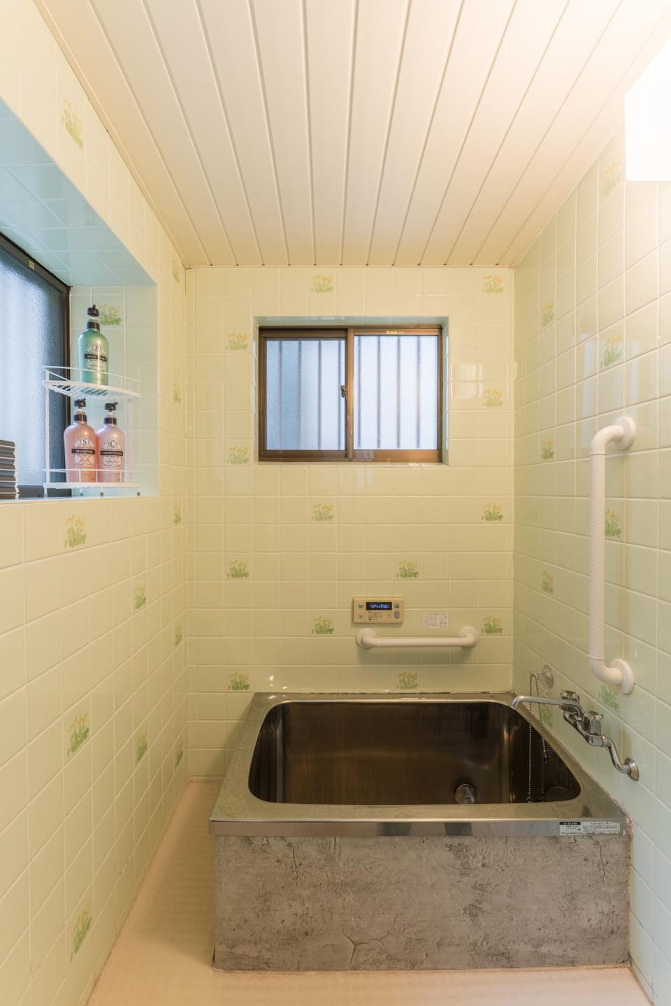 Easy Namba USJ 3DK Up to 8 Whole house Apartment in Osaka